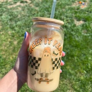 16oz glass Halloween cup!